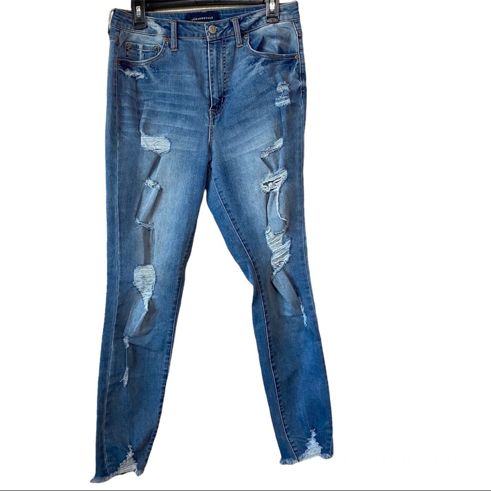 Aeropostale Distressed Raw Hem 'The Norma Jeans' Jeans Size 10